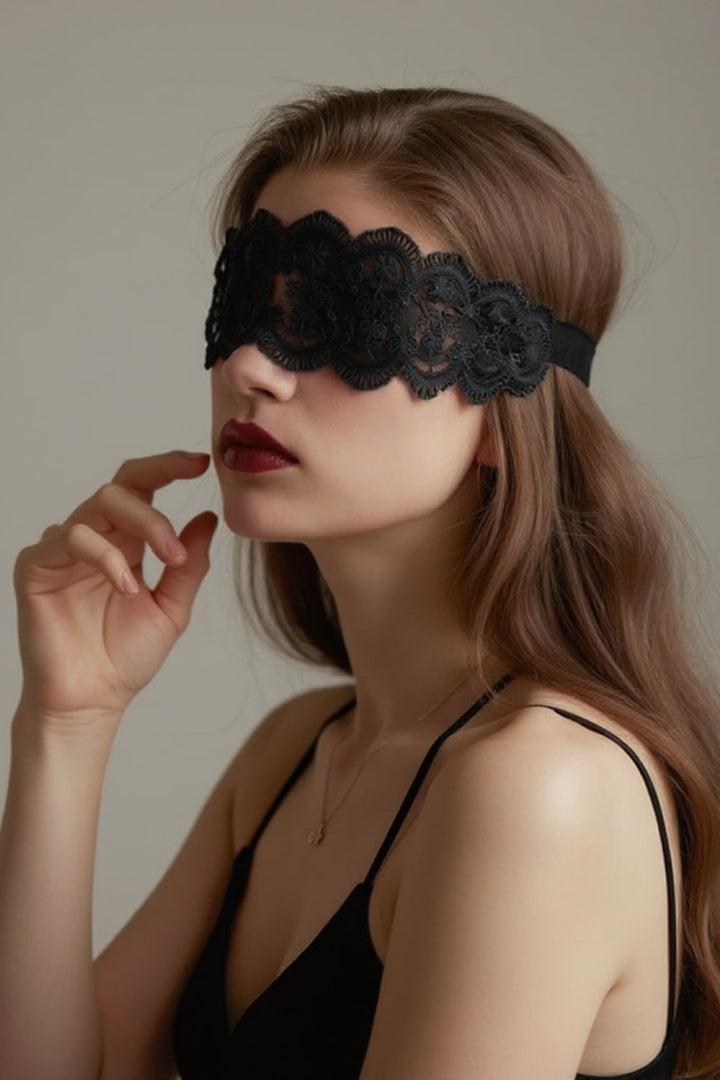 Abigaël Lace Mask Black